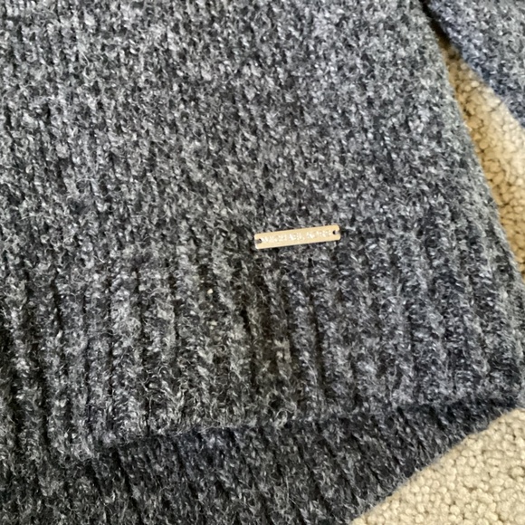 Michael Kors charcoal V neck sweater size S - Picture 6 of 7